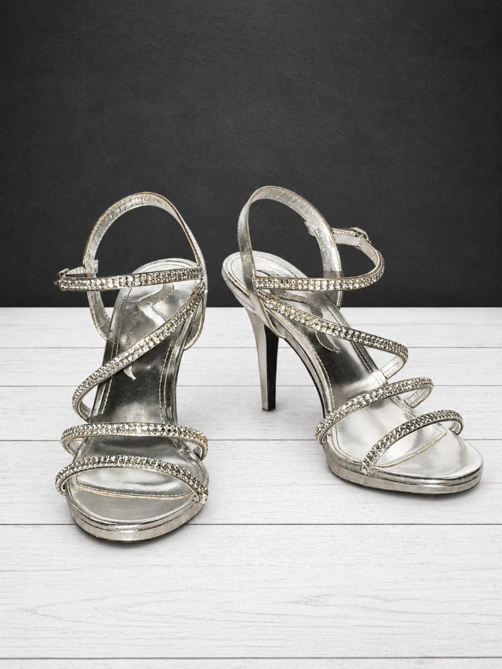 Nina Silver Rhinestone Strappy High Heel Sandals Women's 8 Evening Prom Wedding